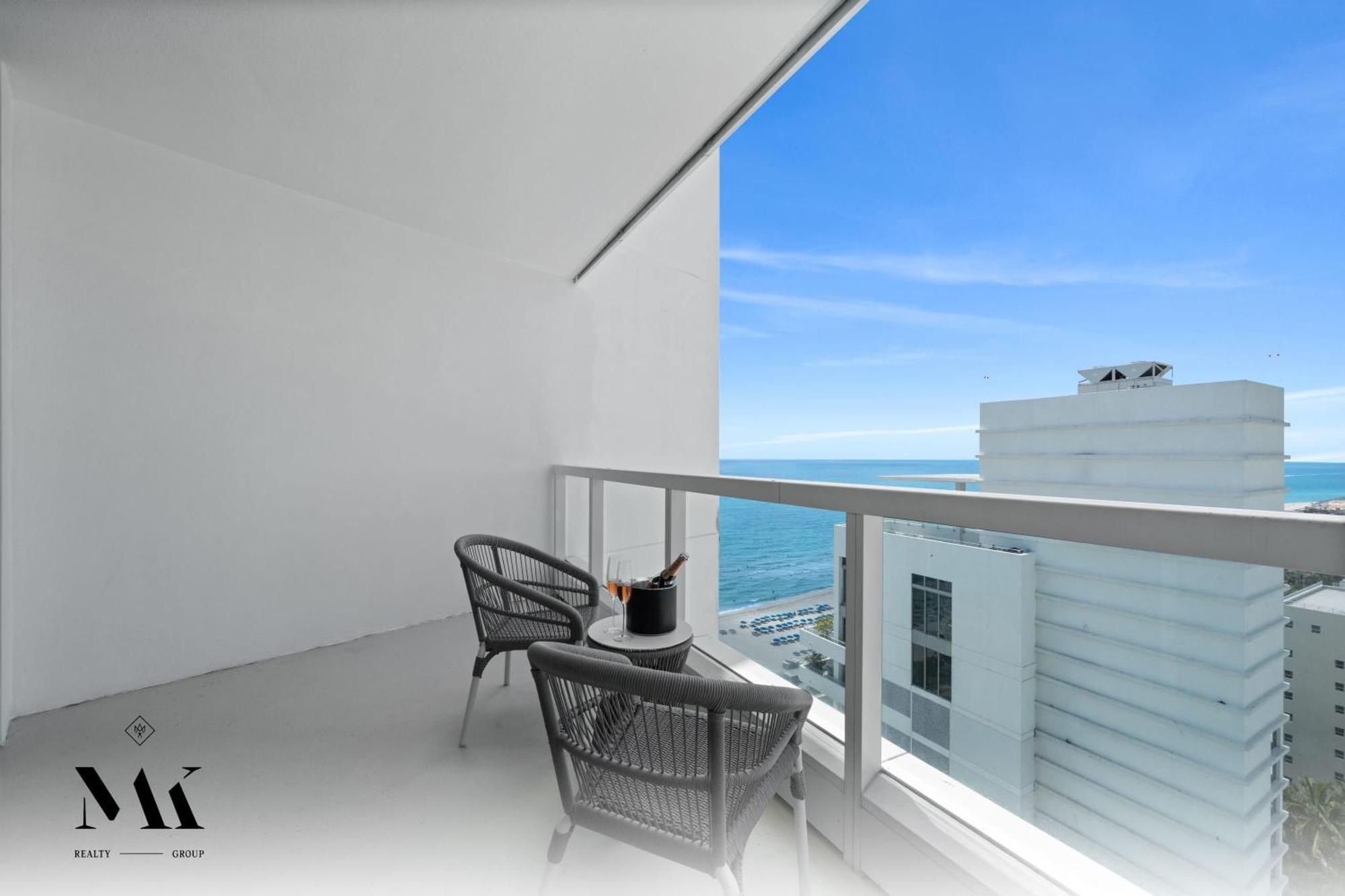 מיאמי ביץ' Fontainebleau Resort Balcony W Ocean + Bay View מראה חיצוני תמונה